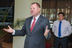 Žalgiriečiams sėkmės linkėjo Lietuvos ambasadorius Armėnijoje E.Petrikas