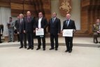 Sportininkai buvo apdovanoti Lietuvos vyriausybės