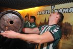Žalgiriečiai auksinį sezoną su sirgaliais atšventė Alaus namuose