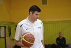 LSU  krepšinio akademijoje- R.Samulėno ir K.Lavrinovičius pamokos.