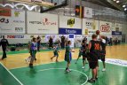 Krepšinį žaidė specialiųjų poreikių turintys vaikai ir suaugusieji