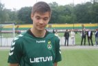L. Spalvis tapo teisėju ir surengė treniruotę jauniesiems futbolininkams