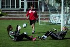 Lietuvos moterų futbolo rinktinės treniruotė, ruošiantis kovai dėl Baltijos taurės