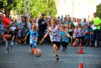 Vilniaus maratone rungtyniavo jaunieji Vilniaus krepšininkai.