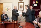 Valdui Adamkui suteiktas Pasaulio lietuvių sporto ambasadoriaus vardas.