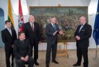 Bendradarbiavimo sutarties pasirašymas.