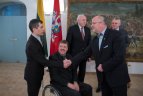 Bendradarbiavimo sutarties pasirašymas.