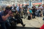 Jono Kazlausko spaudos konferencija.