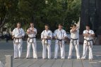 Karate klubo "Budora" auklėtiniai Vilniaus centre.