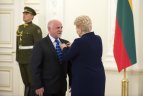 Apdovanojimų ceremonija prezidentūroje.