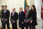 Apdovanojimų ceremonija prezidentūroje.