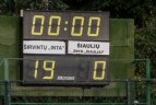 Žolės riedulys.