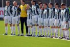 Aistros kunkuliavo ir aikštėje, ir už jos