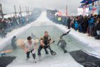 „Red Bull Jump & Freeze“ Liepkalnyje.