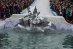„Red Bull Jump & Freeze“ Liepkalnyje.