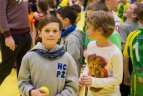 Vaikų žolės riedulio lygos U12 finalinės varžybų momentas