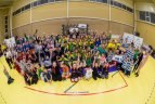 Vaikų žolės riedulio lygos U12 finalinės varžybų momentas