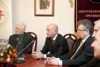 Pagerbtas V.Adamkus.