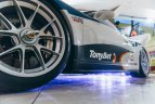 Ignas Gelžinis įspūdingai pristatė savo naują automobilį