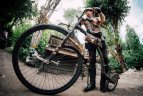 „IKI Velomaratone“ dalyvaus ir D. Dubauskas su paties pasigamintu „penny farthing“ stiliaus dviračiu.