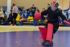 Vaikų žolės riedulio lygos U12 finalinės varžybų momentas