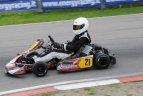 Net kelios kartingų varžybos savaitgalį vyko Smalininkuose