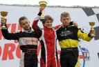 Net kelios kartingų varžybos savaitgalį vyko Smalininkuose