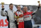 Net kelios kartingų varžybos savaitgalį vyko Smalininkuose