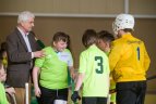 Vaikų žolės riedulio lygos U12 finalinės varžybų momentas