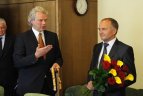Jurgiui Kairiui įteiktas Komandoro garbės ženklas.