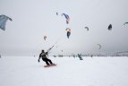Nidoje surengtas pirmasis Lietuvos jėgos aitvarų žiemos čempionato etapas