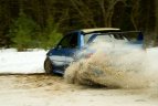 Trasoje automobilininkų laukė ledo ir sniego spąstai