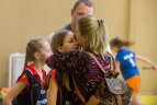 Vaikų žolės riedulio lygos U12 finalinės varžybų momentas