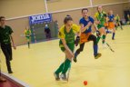 Vaikų žolės riedulio lygos U12 finalinės varžybų momentas