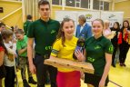 Vaikų žolės riedulio lygos U12 finalinės varžybų momentas