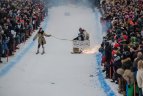 „Red Bull Jump & Freeze“ Liepkalnyje.