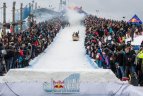 „Red Bull Jump & Freeze“ Liepkalnyje.