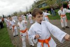 Japonijos bičiuliai, karate meistrai Vilniuje pažymėjo sakurų žydėjimo šventę