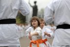 Japonijos bičiuliai, karate meistrai Vilniuje pažymėjo sakurų žydėjimo šventę