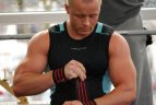 Dzūkai rungėsi štangos spaudimo gulint varžybose