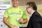 Iškilmės LTOK būstinėje.