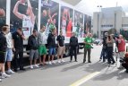 Važiuojanti krepšinio rinktinės paroda