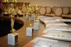 Švietimo ir mokslo ministerijoje apdovanoti 2012 metų geriausi Lietuvos moksleiviai sportininkai
