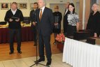 Padėkos už tai, kad priverčia skambėti himną