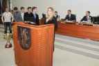 Žalgiriečiai Vilniaus miesto savivaldybei perdavė iškovotus trofėjus