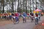 Mokinių olimpinio festivalio kalnų dviračių ir aerobikos varžybos.