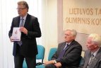 Povilas Karoblis "Lietuvos oliminės akademijos raida"