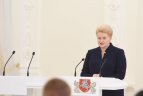 2015 07 02. Prezidentė pasveikino Europos žaidynių medalininkus