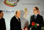 Metų laureatų apdovanojimų ceremonija.