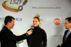 Metų laureatų apdovanojimų ceremonija.